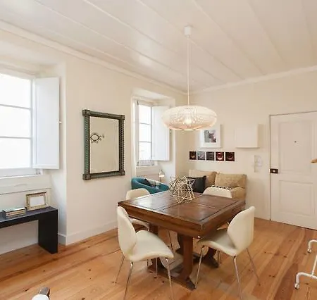 Castle Studio Apartment *