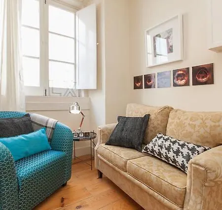 Apartment Castle Studio Lisbon